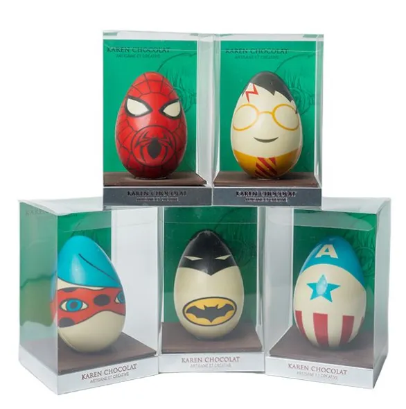 [230309_5865] Les EGGSTRAORDINAIRES - Karen Chocolat (Egg'straordinaire Araignée - Lait - garni 200g).webp